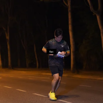 Runner Photo 8207295