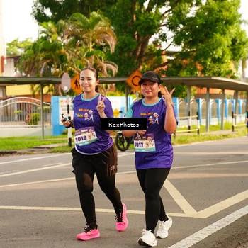 Runner Photo 8207299