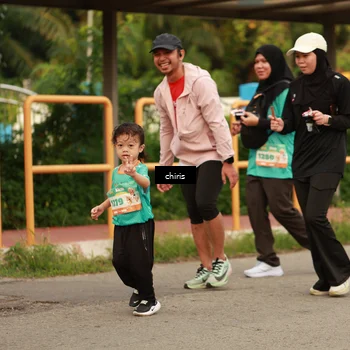 Runner Photo 8207316