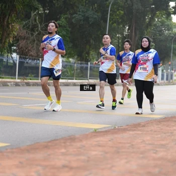 Runner Photo 8207327
