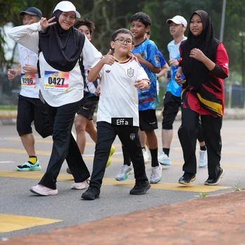 Runner Photo 8207370