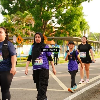 Runner Photo 8207387