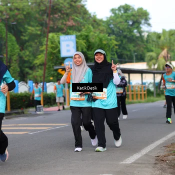 Runner Photo 8207391