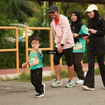 Runner Photo 8207399