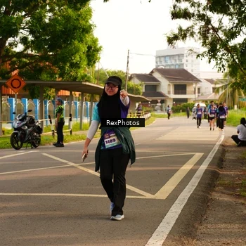Runner Photo 8207416