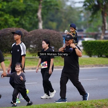 Runner Photo 8207418