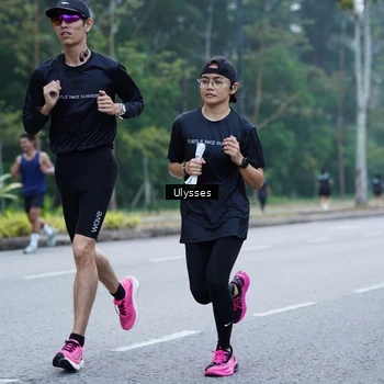 Runner Photo 8207419