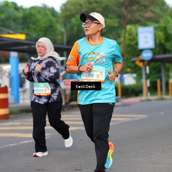 Runner Photo 8207448