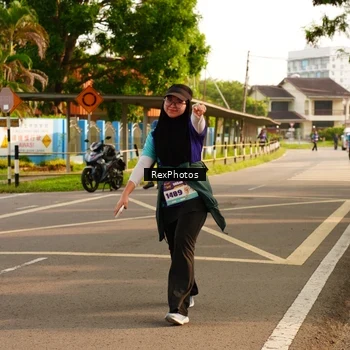 Runner Photo 8207458