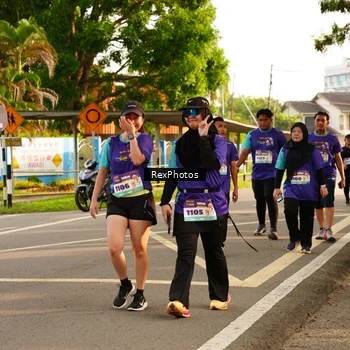 Runner Photo 8207463