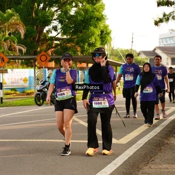 Runner Photo 8207470