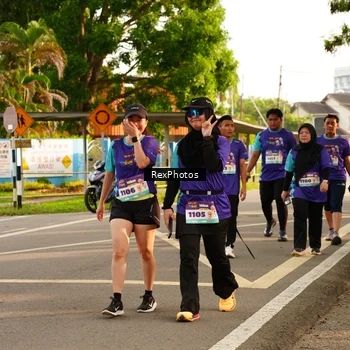 Runner Photo 8207473
