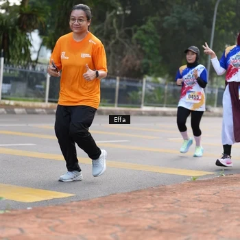 Runner Photo 8207483