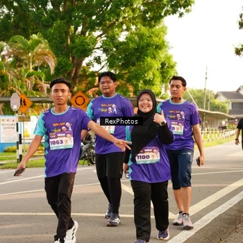 Runner Photo 8207489