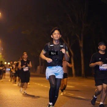 Runner Photo 8207508