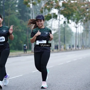 Runner Photo 8207512