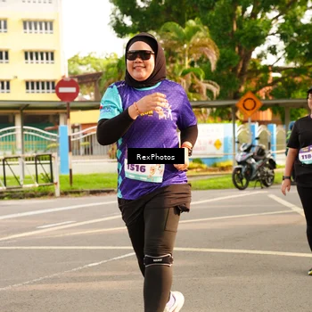 Runner Photo 8207525