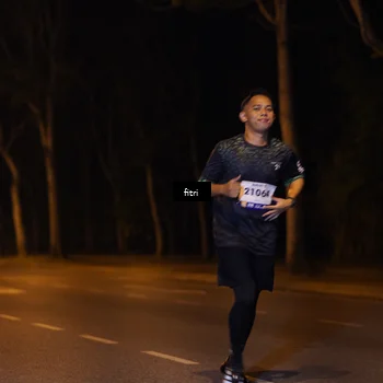 Runner Photo 8207543