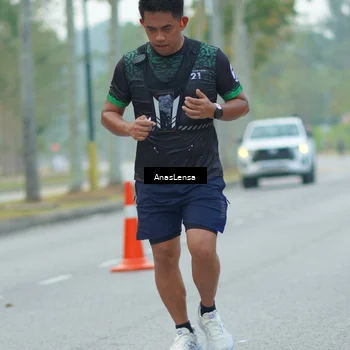 Runner Photo 8207629