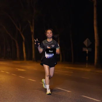 Runner Photo 8207637