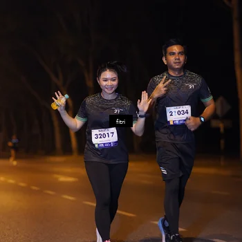 Runner Photo 8207653
