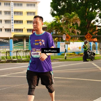 Runner Photo 8207654