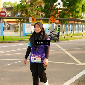 Runner Photo 8207708