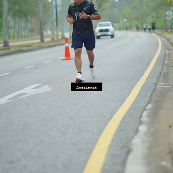 Runner Photo 8207715