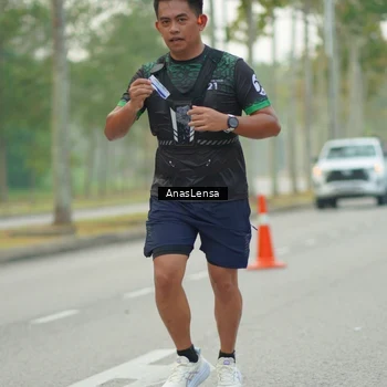 Runner Photo 8207742