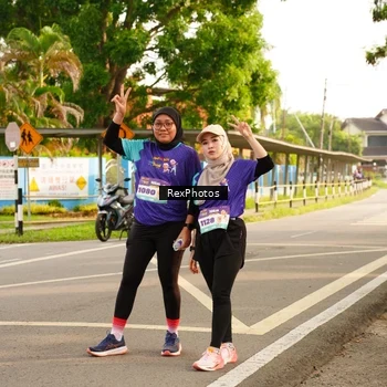 Runner Photo 8207771
