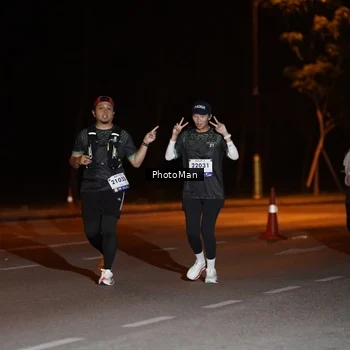 Runner Photo 8207787
