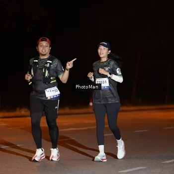 Runner Photo 8207793