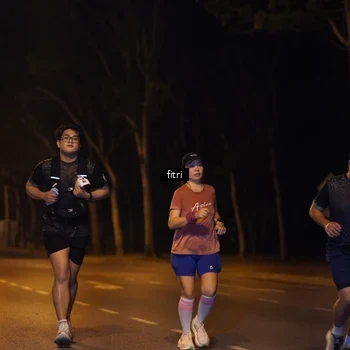 Runner Photo 8207804