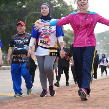 Runner Photo 8207809