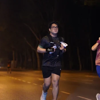 Runner Photo 8207818