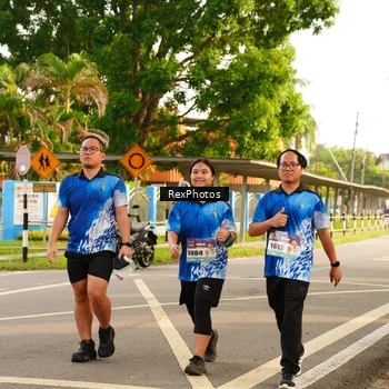 Runner Photo 8207825