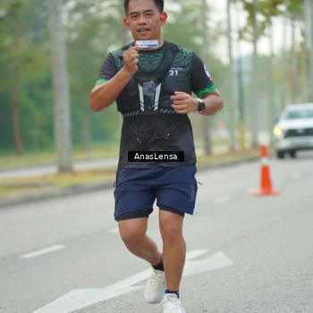 Runner Photo 8207832