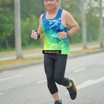 Runner Photo 8207839