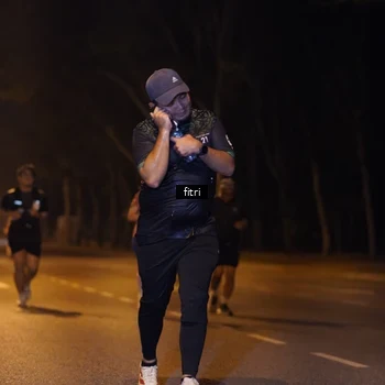Runner Photo 8207844