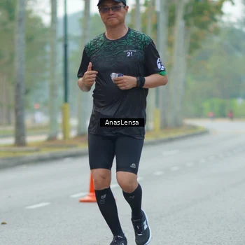 Runner Photo 8207846
