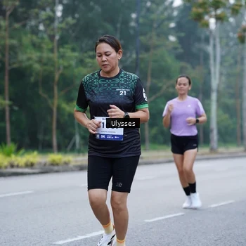 Runner Photo 8207847