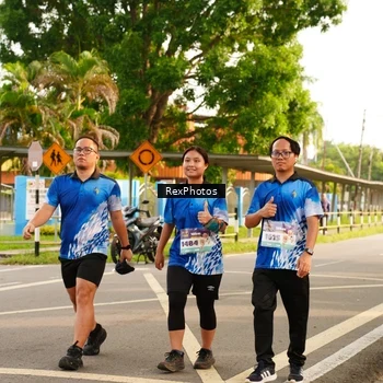 Runner Photo 8207852