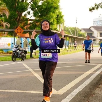 Runner Photo 8207854