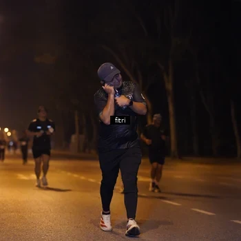Runner Photo 8207866