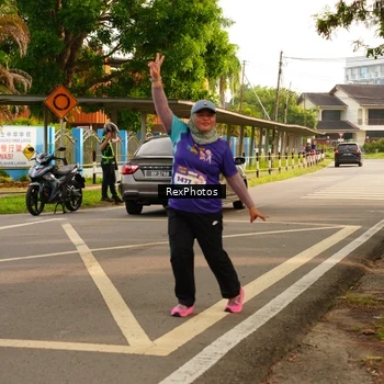 Runner Photo 8207873