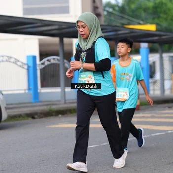 Runner Photo 8207882