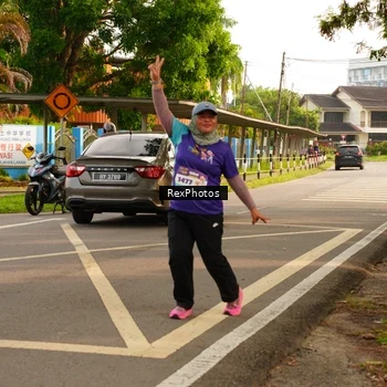 Runner Photo 8207899