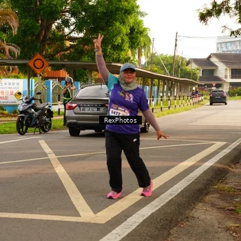 Runner Photo 8207928