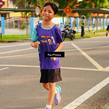 Runner Photo 8207938