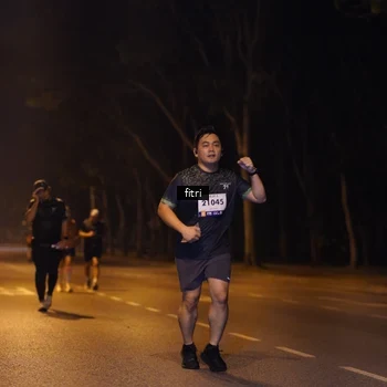 Runner Photo 8207951